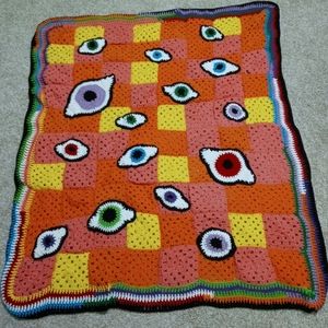 Eyeball crochet blanket